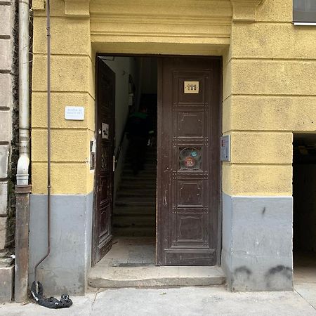 Rozsa Apartments Budapest Luaran gambar