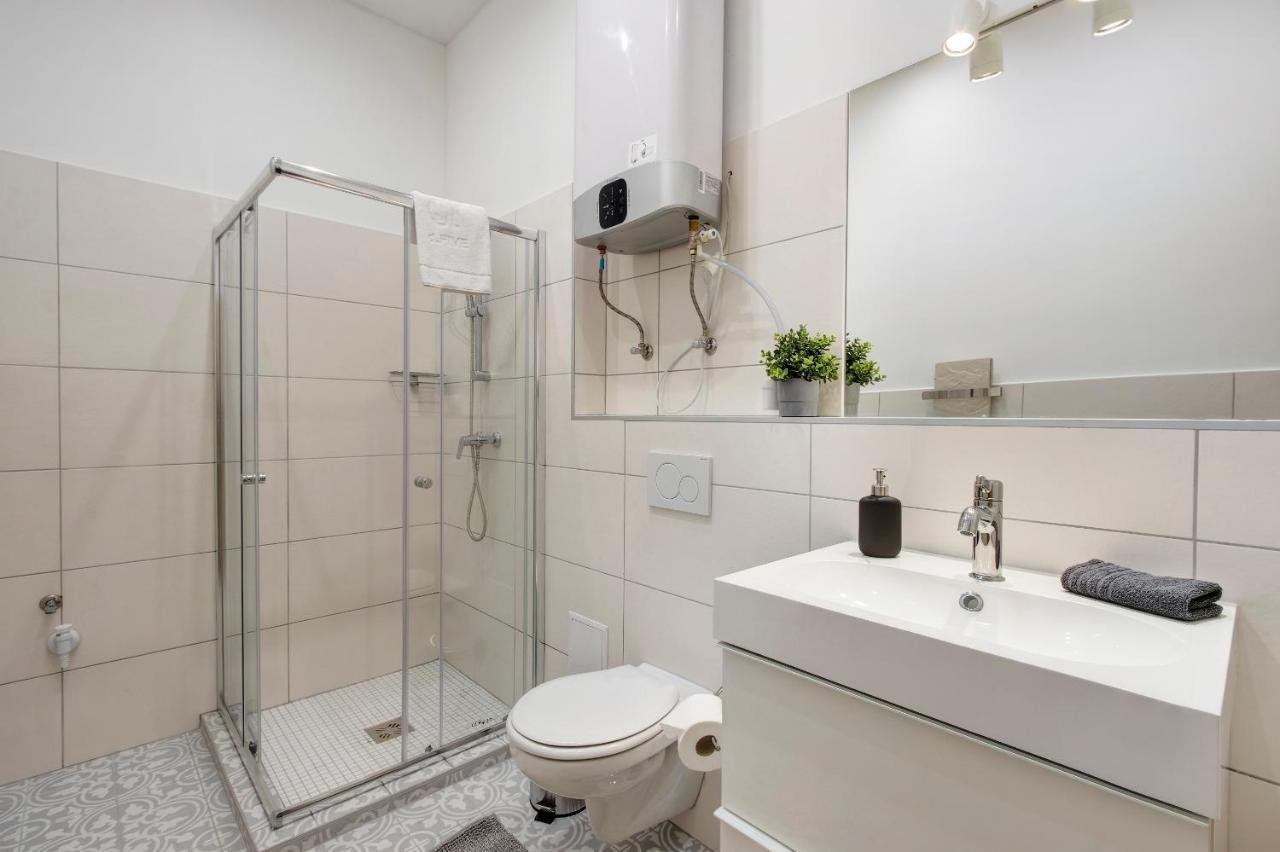 Rozsa Apartments Budapest Luaran gambar
