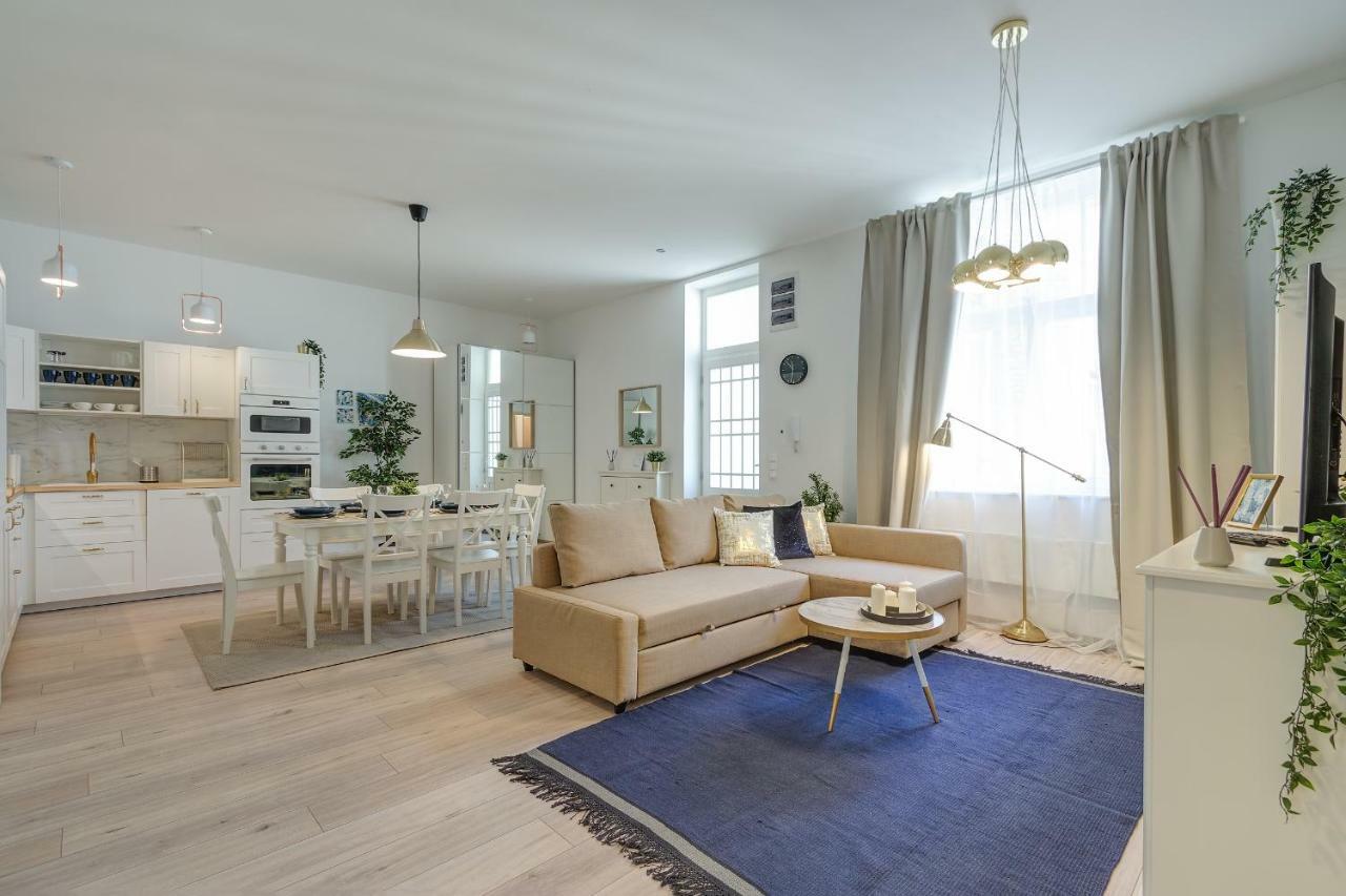 Rozsa Apartments Budapest Luaran gambar
