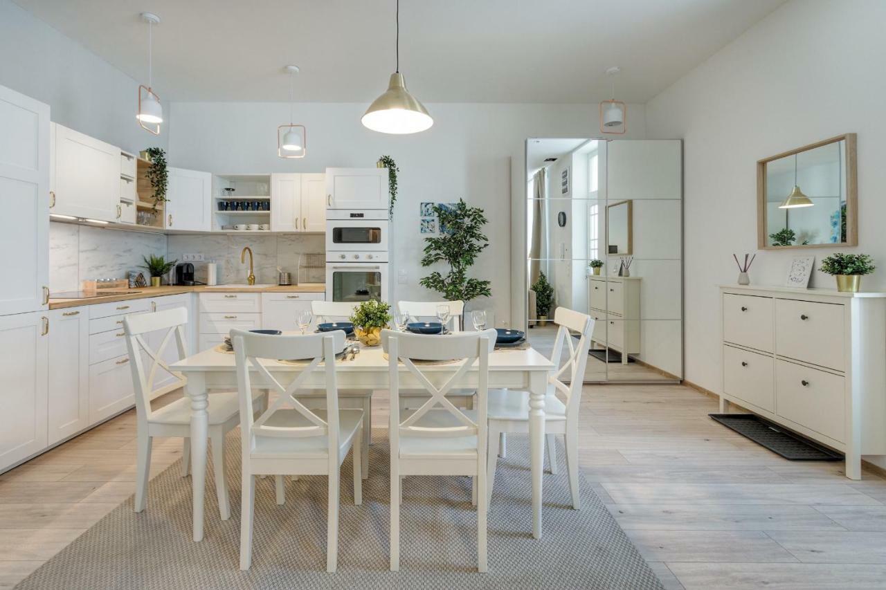 Rozsa Apartments Budapest Luaran gambar