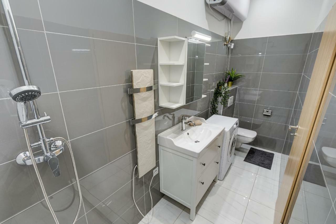 Rozsa Apartments Budapest Luaran gambar