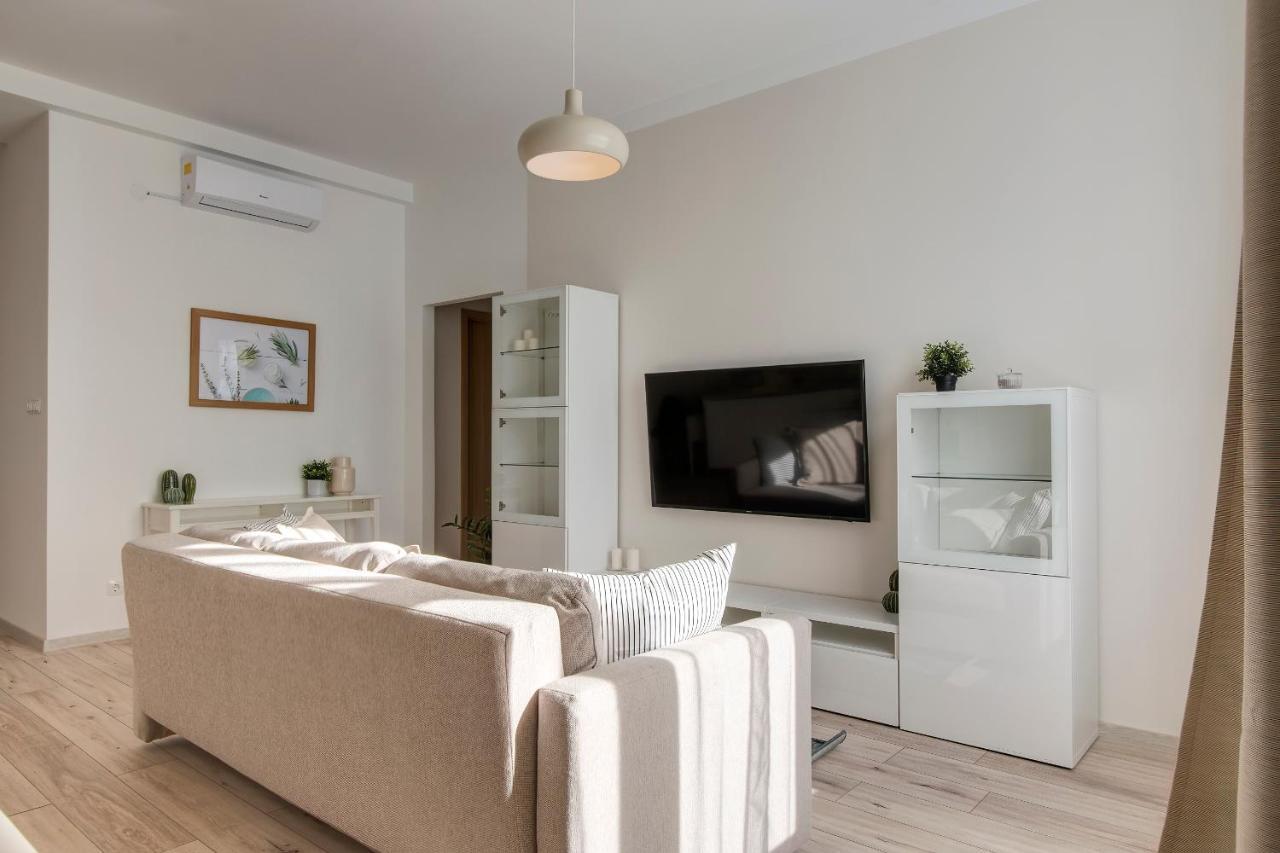 Rozsa Apartments Budapest Luaran gambar