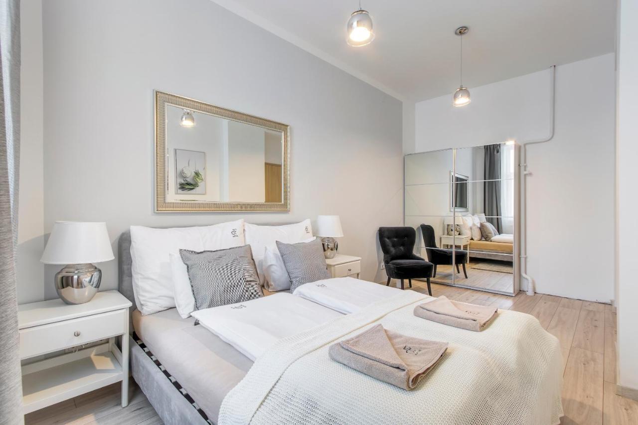 Rozsa Apartments Budapest Luaran gambar